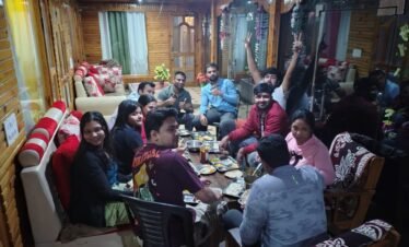 Dayara Bugyal Trek Package