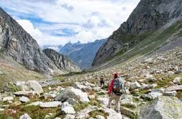 Hampta Pass Trek Package