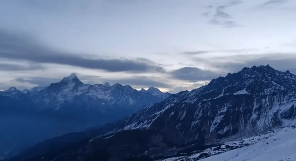 Pangarchulla via Kuari Pass Trek Package