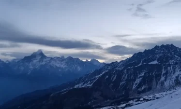 Pangarchulla via Kuari Pass Trek Package