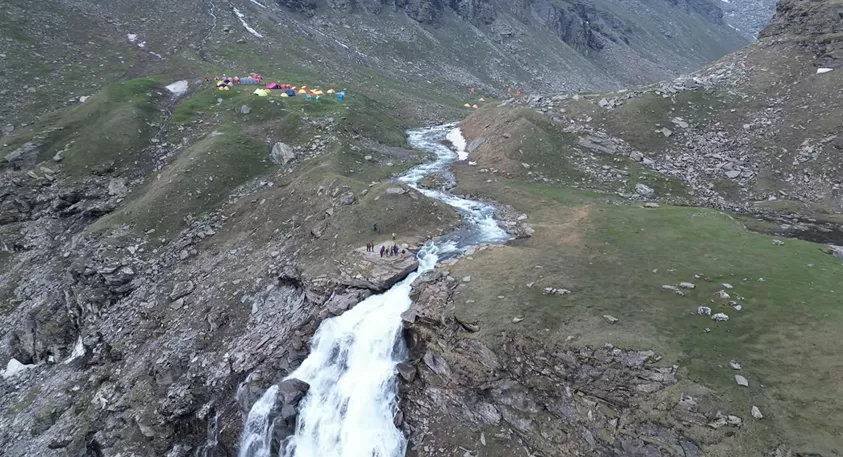 Rupin Pass Trek Package