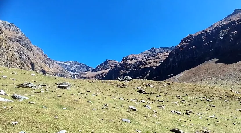 Rupin Pass Trek Package