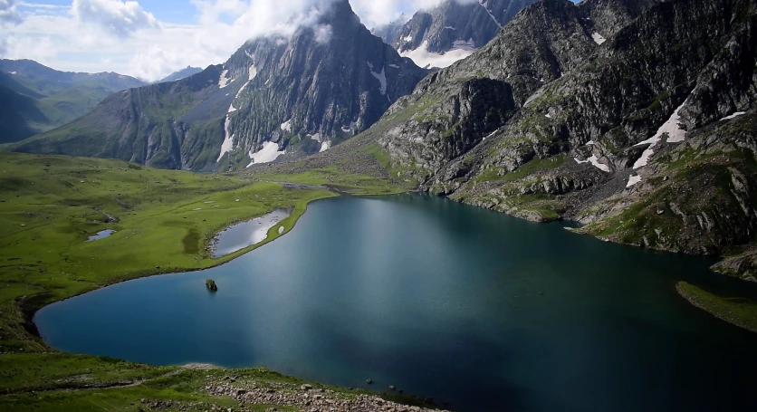 Kashmir Great Lakes Trek Package By The Trek 360